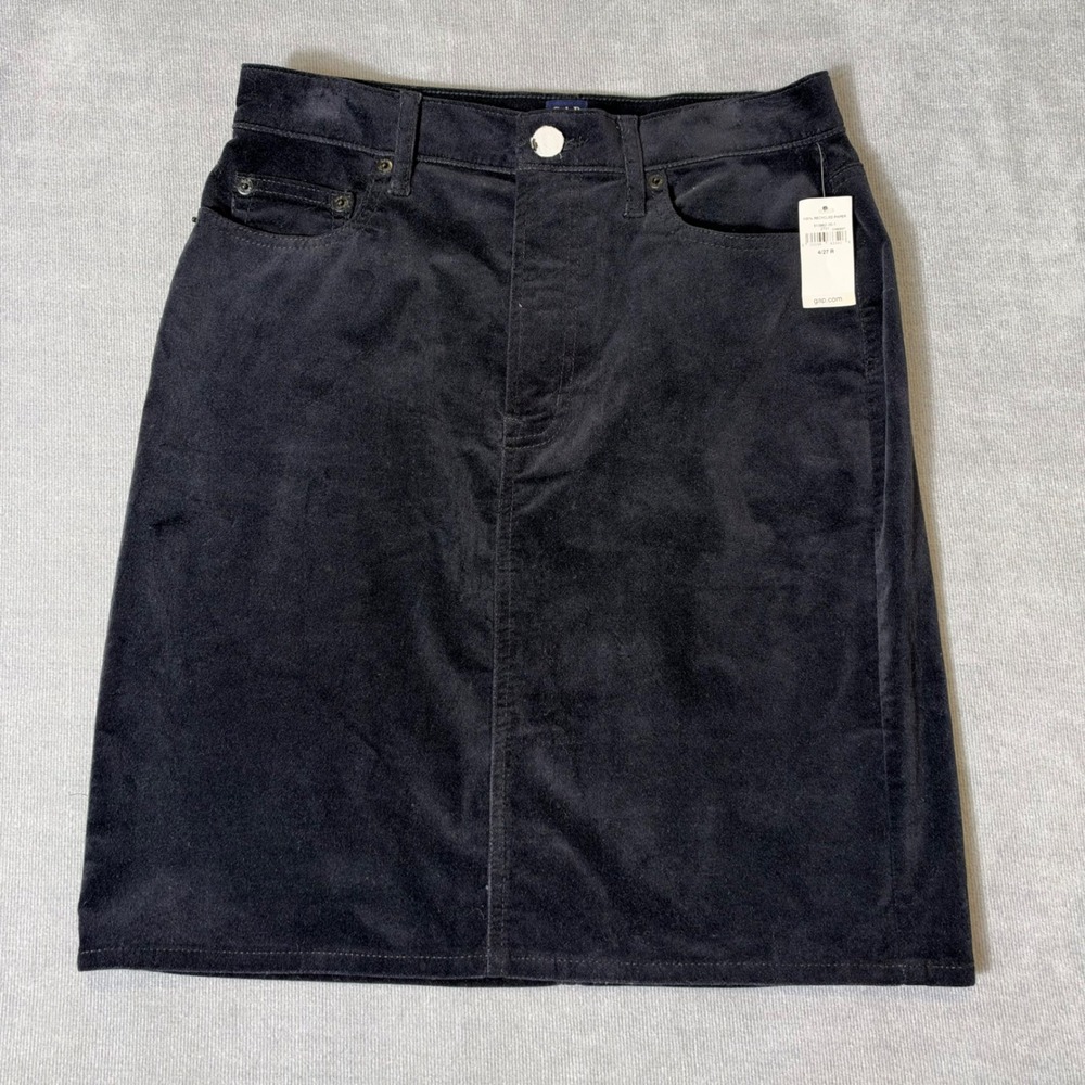 Gap Black Corduroy Velvet Mini Skirt Size 4/27 Regular NWT